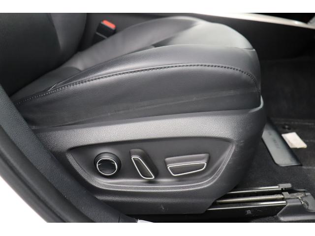 プリウス Ａプレミアム　シートＨ　ＬＫＡ　Ｂｌｕｅｔｏｏｔｈ対応　クリソナー　駐車アシスト　電動パワーシート　電動格納ドアミラー　黒革シート　ＡＣ１００Ｖ　ＳＤ　アイドリングストップ機能　ＬＥＤライト　地デジフルセグ　ＡＣ（22枚目）