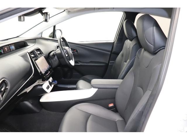 プリウス Ａプレミアム　シートＨ　ＬＫＡ　Ｂｌｕｅｔｏｏｔｈ対応　クリソナー　駐車アシスト　電動パワーシート　電動格納ドアミラー　黒革シート　ＡＣ１００Ｖ　ＳＤ　アイドリングストップ機能　ＬＥＤライト　地デジフルセグ　ＡＣ（23枚目）