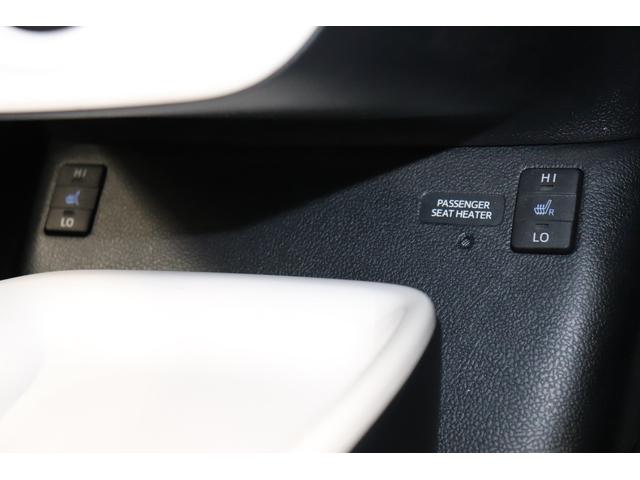 プリウス Ａプレミアム　シートＨ　ＬＫＡ　Ｂｌｕｅｔｏｏｔｈ対応　クリソナー　駐車アシスト　電動パワーシート　電動格納ドアミラー　黒革シート　ＡＣ１００Ｖ　ＳＤ　アイドリングストップ機能　ＬＥＤライト　地デジフルセグ　ＡＣ（38枚目）