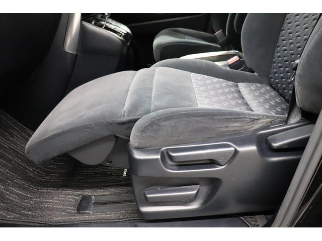 ヴェルファイア ２．５Ｚ　Ａエディション　７人乗り　両側電動スライドドア　ワンオーナー　フルセグ　メモリーナビ　メディアプレイヤー接続　ＣＤ／ＤＶＤ再生　後席モニター　バックモニター　ＥＴＣ　フルフラット　リアエアコン　社外ＡＷ　ＬＥＤヘッド（15枚目）