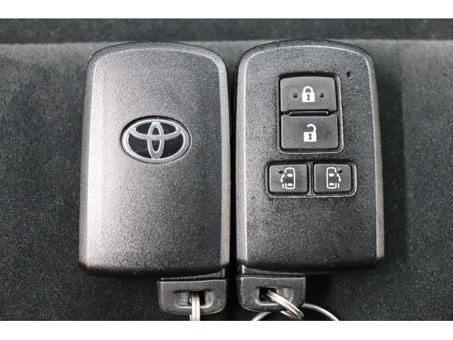 ヴェルファイア ２．５Ｚ　Ａエディション　７人乗り　両側電動スライドドア　ワンオーナー　フルセグ　メモリーナビ　メディアプレイヤー接続　ＣＤ／ＤＶＤ再生　後席モニター　バックモニター　ＥＴＣ　フルフラット　リアエアコン　社外ＡＷ　ＬＥＤヘッド（35枚目）