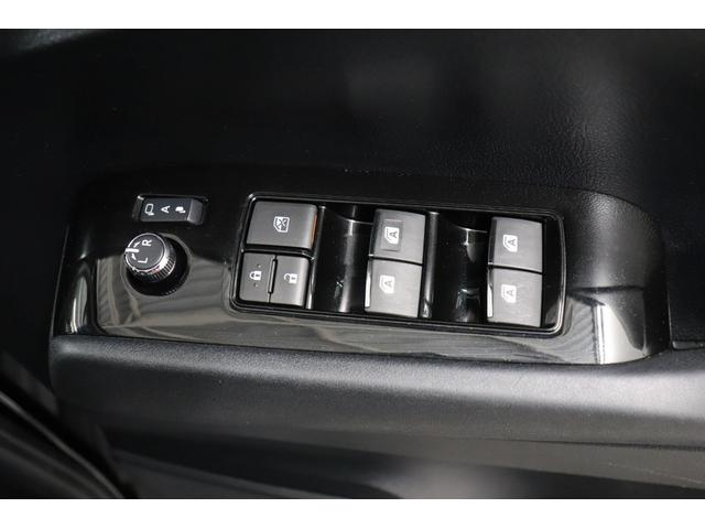 ヴェルファイア ２．５Ｚ　Ａエディション　７人乗り　両側電動スライドドア　ワンオーナー　フルセグ　メモリーナビ　メディアプレイヤー接続　ＣＤ／ＤＶＤ再生　後席モニター　バックモニター　ＥＴＣ　フルフラット　リアエアコン　社外ＡＷ　ＬＥＤヘッド（38枚目）