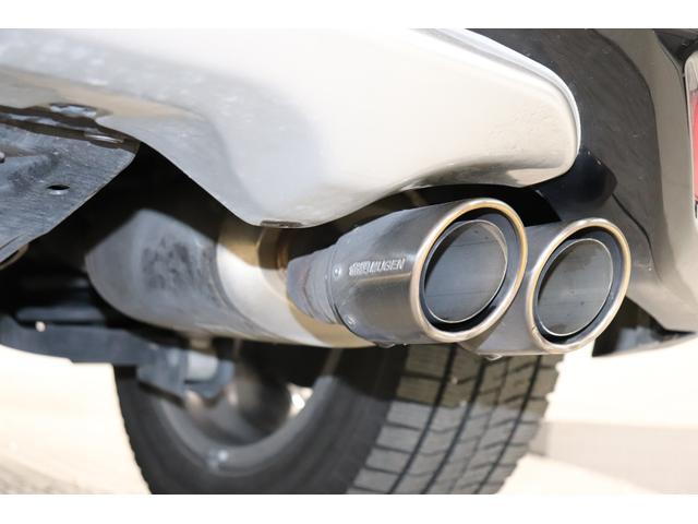 ヴェゼル ハイブリッドＺ　ワンオーナー　フルエアロ　ローダウン　社外マフラー　社外サス　純正アルミホイール　フルセグ　メモリーナビ　メディアプレイヤー接続　ＣＤ／ＤＶＤ再生　ドライブレコーダ　バックモニタ　ＥＴＣ　本革シート（9枚目）