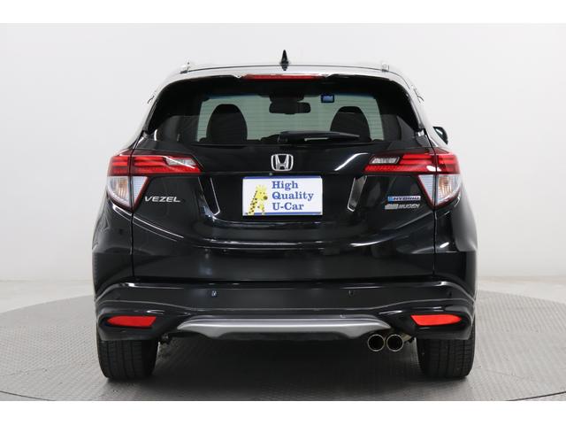 ヴェゼル ハイブリッドＺ　ワンオーナー　フルエアロ　ローダウン　社外マフラー　社外サス　純正アルミホイール　フルセグ　メモリーナビ　メディアプレイヤー接続　ＣＤ／ＤＶＤ再生　ドライブレコーダ　バックモニタ　ＥＴＣ　本革シート（11枚目）