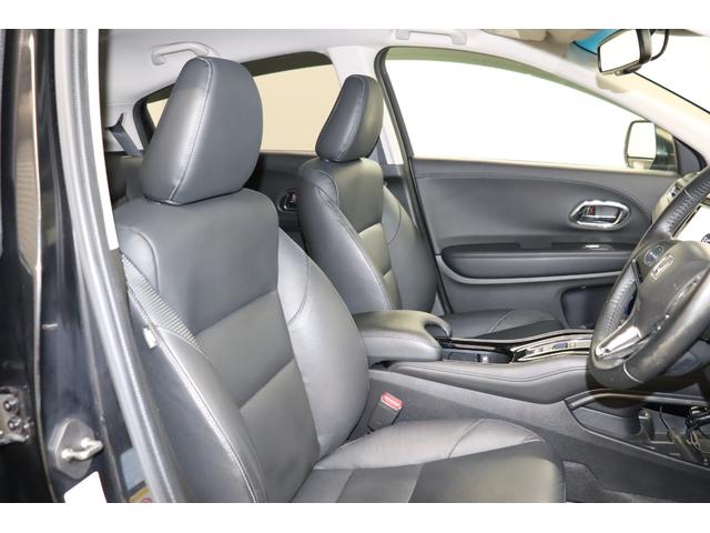 ヴェゼル ハイブリッドＺ　ワンオーナー　フルエアロ　ローダウン　社外マフラー　社外サス　純正アルミホイール　フルセグ　メモリーナビ　メディアプレイヤー接続　ＣＤ／ＤＶＤ再生　ドライブレコーダ　バックモニタ　ＥＴＣ　本革シート（20枚目）