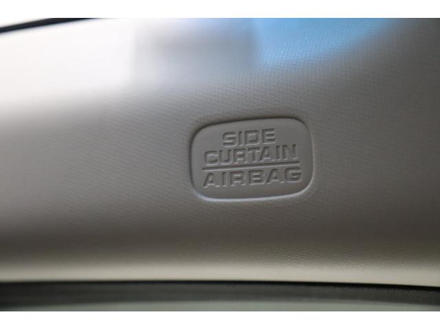 ヴェゼル ハイブリッドＺ　ワンオーナー　フルエアロ　ローダウン　社外マフラー　社外サス　純正アルミホイール　フルセグ　メモリーナビ　メディアプレイヤー接続　ＣＤ／ＤＶＤ再生　ドライブレコーダ　バックモニタ　ＥＴＣ　本革シート（35枚目）