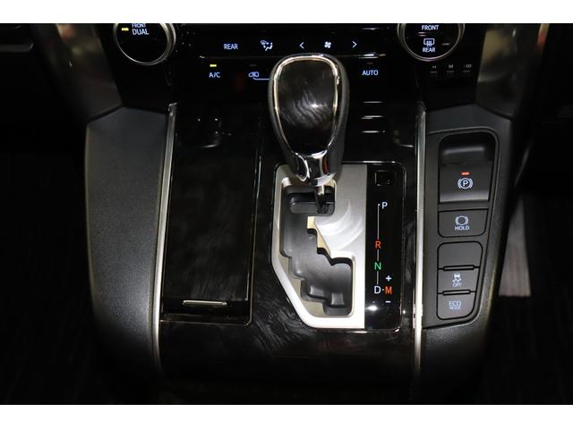 アルファード ２．５Ｓ　Ｂｌｕｅｔｏｏｔｈ音楽　両側電動パワースライドドア　ＬＫＡＳ　電格ミラー　クリソナ　ＡＨＢ　地上デジタル　Ｗエアコン　盗難防止システム　横滑り防止　ナビ＆ＴＶ　パワーステアリング　メモリナビ　ＷエアＢ（28枚目）