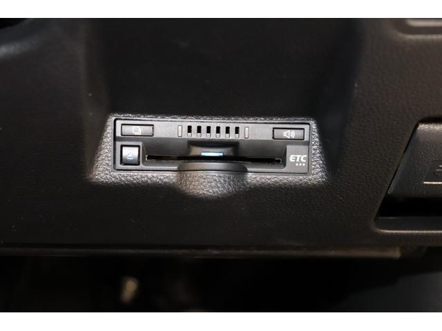 ヤリスクロス ハイブリッドＺ　メモリーナビ　全周囲カメラ　電格ドアミラー　ドライブレコーダ　インテリジェントキー　ブルートゥース　シ－トヒ－タ－　クリソナ　衝突安全ボディ　レーンアシスト　ＵＳＢ　オートマチックハイビーム　ナビＴＶ（11枚目）