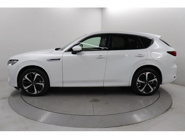 ＣＸ－６０ ＸＤ－ハイブリッド　プレミアムモダン　ワンオーナ　フルセグ　メモリーナビ　メディアプレイヤー接続　ドライブレコーダ　バックモニタ　ＥＴＣ　パワーシート　本革シート　ブラインドスポットモニタ　パノラミックビューモニタ　純正ＡＷ　ＬＥＤヘッド（12枚目）