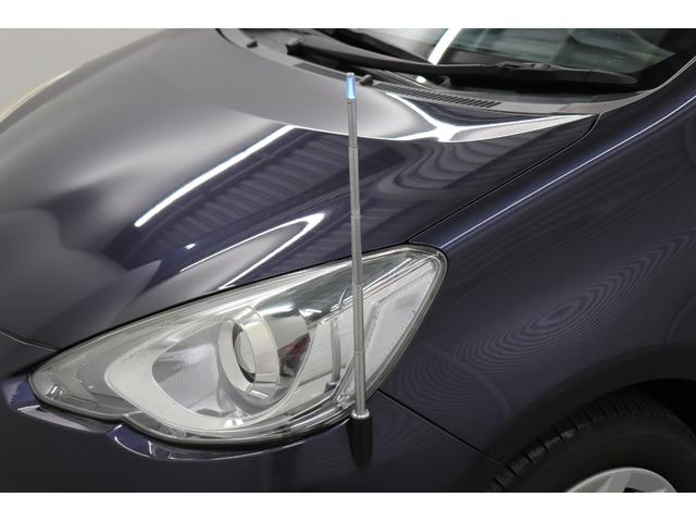 アクア Ｓ　フルセグ　メモリーナビ　メディアプレイヤー接続　ＣＤ／ＤＶＤ再生　バックモニター　ＥＴＣ　ＬＥＤヘッドライト　スマートキー　イモビライザ　アイドリングストップ　ＡＢＳ　エアバッグ　モケットシート（14枚目）