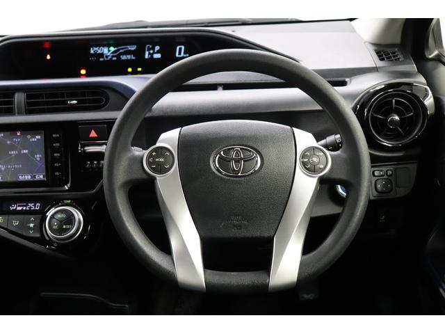 アクア Ｓ　フルセグ　メモリーナビ　メディアプレイヤー接続　ＣＤ／ＤＶＤ再生　バックモニター　ＥＴＣ　ＬＥＤヘッドライト　スマートキー　イモビライザ　アイドリングストップ　ＡＢＳ　エアバッグ　モケットシート（24枚目）