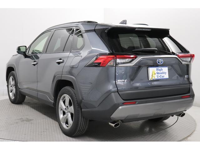 RAV4 ハイブリッドG 全周囲モニタ Pセンサー 衝突被害軽減装置 電動テールゲート ドライブレコーダ フロントカメラ レーダークルコン パノラマサンルーフ AHB ETC2.0 AC100V電源 USB接続 シートヒータ(2枚目)