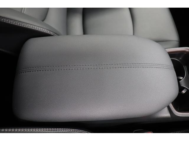 RAV4 ハイブリッドG 全周囲モニタ Pセンサー 衝突被害軽減装置 電動テールゲート ドライブレコーダ フロントカメラ レーダークルコン パノラマサンルーフ AHB ETC2.0 AC100V電源 USB接続 シートヒータ(35枚目)