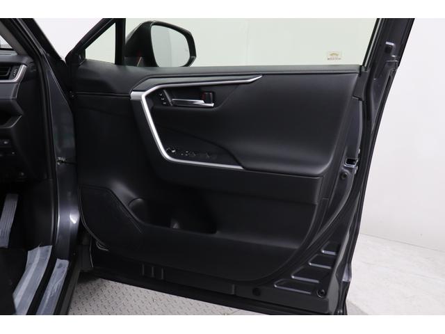 RAV4 ハイブリッドG 全周囲モニタ Pセンサー 衝突被害軽減装置 電動テールゲート ドライブレコーダ フロントカメラ レーダークルコン パノラマサンルーフ AHB ETC2.0 AC100V電源 USB接続 シートヒータ(38枚目)