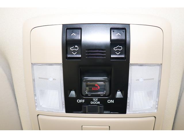 ランドクルーザープラド ＴＸ　Ｌパッケージ　マットブラックエディション　レーダクルーズ　ブルートゥース　踏み間違い防止装置　ワンオーナー車　サイドカメラ　ナビ付　３６０度カメラ　フロントカメラ　セキュリティー　シートヒータ　電動パワーシート　レーンキープ　２．０ＥＴＣ（8枚目）