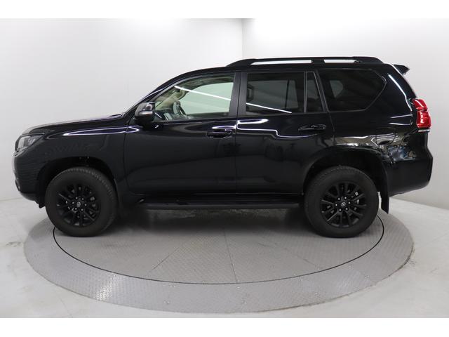 ランドクルーザープラド ＴＸ　Ｌパッケージ　マットブラックエディション　レーダクルーズ　ブルートゥース　踏み間違い防止装置　ワンオーナー車　サイドカメラ　ナビ付　３６０度カメラ　フロントカメラ　セキュリティー　シートヒータ　電動パワーシート　レーンキープ　２．０ＥＴＣ（14枚目）