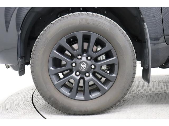 ランドクルーザープラド ＴＸ　Ｌパッケージ　マットブラックエディション　レーダクルーズ　ブルートゥース　踏み間違い防止装置　ワンオーナー車　サイドカメラ　ナビ付　３６０度カメラ　フロントカメラ　セキュリティー　シートヒータ　電動パワーシート　レーンキープ　２．０ＥＴＣ（18枚目）