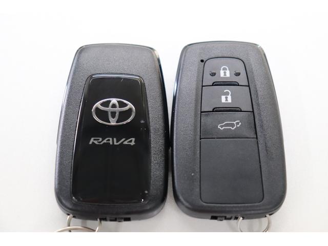 ＲＡＶ４ Ｇ　ＵＳＢ接続　ソナー　シートＨ　車線逸脱警告　ＡＨＢ　オートライト　Ｂカメラ　パワーウインドウ　カーテンエアバック　運転席パワーシート　ワンオーナ　イモビライザー　電動格納ミラー　キーレス　ＥＴＣ付（7枚目）