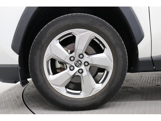 ＲＡＶ４ Ｇ　ＵＳＢ接続　ソナー　シートＨ　車線逸脱警告　ＡＨＢ　オートライト　Ｂカメラ　パワーウインドウ　カーテンエアバック　運転席パワーシート　ワンオーナ　イモビライザー　電動格納ミラー　キーレス　ＥＴＣ付（12枚目）