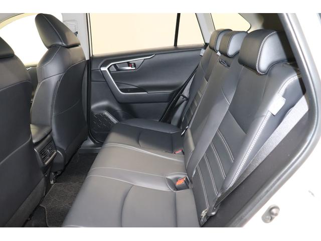 ＲＡＶ４ Ｇ　ＵＳＢ接続　ソナー　シートＨ　車線逸脱警告　ＡＨＢ　オートライト　Ｂカメラ　パワーウインドウ　カーテンエアバック　運転席パワーシート　ワンオーナ　イモビライザー　電動格納ミラー　キーレス　ＥＴＣ付（43枚目）