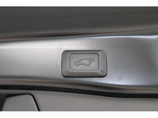 RAV4 G ワンオーナ 4WD フルセグ メモリーナビ メディアプレイヤー接続 ドライブレコーダ バックモニタ ETC パワーシート ブラインドスポットモニタ パノラミックビューモニタ 純正AW LEDヘッド(26枚目)