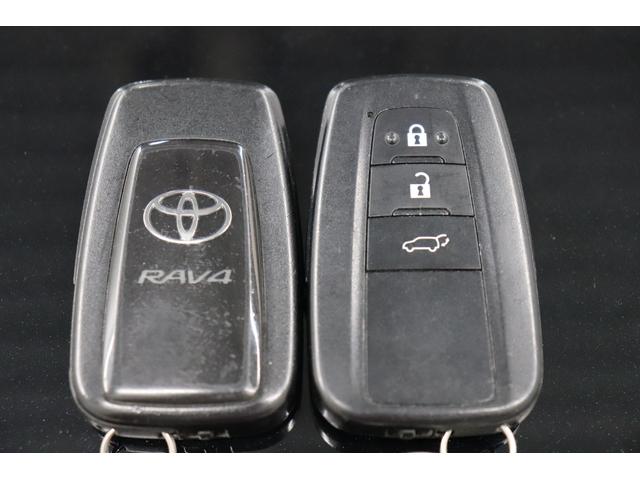 RAV4 G ワンオーナ 4WD フルセグ メモリーナビ メディアプレイヤー接続 ドライブレコーダ バックモニタ ETC パワーシート ブラインドスポットモニタ パノラミックビューモニタ 純正AW LEDヘッド(43枚目)