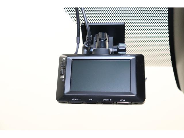 RAV4 G ワンオーナ 4WD フルセグ メモリーナビ メディアプレイヤー接続 ドライブレコーダ バックモニタ ETC パワーシート ブラインドスポットモニタ パノラミックビューモニタ 純正AW LEDヘッド(48枚目)