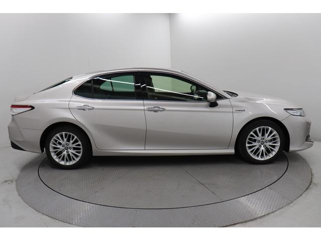 カムリ Ｇレザーパッケージ　ワンオーナー　バックモニター　ＥＴＣ　スマートキー　ＬＥＤライト　純正アルミ　パワーシート　メモリーナビ　フルセグＴＶ　ＣＤ　衝突軽減システム　ペダル踏み間違　ＢＳＭ　クリアランスソナー（12枚目）