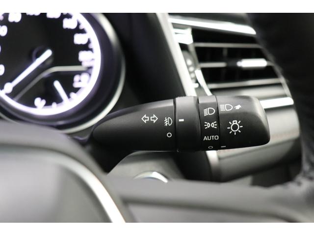 カムリ Ｇレザーパッケージ　ワンオーナー　バックモニター　ＥＴＣ　スマートキー　ＬＥＤライト　純正アルミ　パワーシート　メモリーナビ　フルセグＴＶ　ＣＤ　衝突軽減システム　ペダル踏み間違　ＢＳＭ　クリアランスソナー（28枚目）