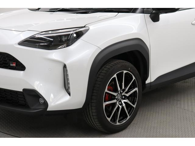 ヤリスクロス GRスポーツ ワンオーナー メモリナビ メディアプレイヤ接続 ETC バックモニター LEDヘッド 純正AW 衝突回避 ペダル踏み間違い 車線逸脱警報 先進ライト ブラインドスポットモニタ パノラミックビューモニタ(16枚目)