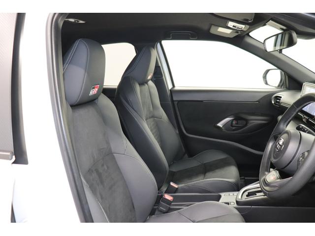 ヤリスクロス GRスポーツ ワンオーナー メモリナビ メディアプレイヤ接続 ETC バックモニター LEDヘッド 純正AW 衝突回避 ペダル踏み間違い 車線逸脱警報 先進ライト ブラインドスポットモニタ パノラミックビューモニタ(20枚目)