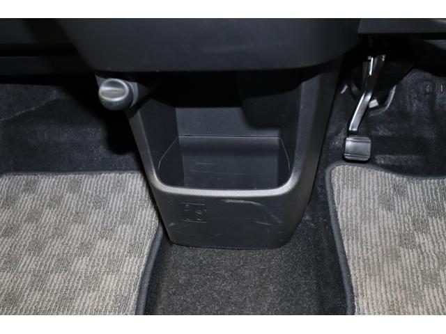 ムーヴ Ｘリミテッド　ＳＡＩＩＩ　バックモニター　ＥＴＣ　アイドリングストップ　スマートキー　ＬＥＤライト　純正アルミ　ドラレコ　メモリーナビ　フルセグＴＶ　ＣＤ　ＤＶＤ　衝突軽減システム　パノラマビューモニター　ペダル踏み間違（35枚目）