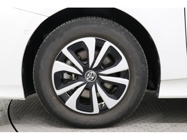 プリウスＰＨＶ Ａ　バックモニター　ＥＴＣ　スマートキー　ＬＥＤライト　純正アルミ　パワーシート　ドラレコ　ＴＣナビ　フルセグＴＶ　衝突軽減システム　ＢＳＭ　ヘッドアップディスプレイ　ペダル踏み間違　横滑り防止　クルコン（18枚目）