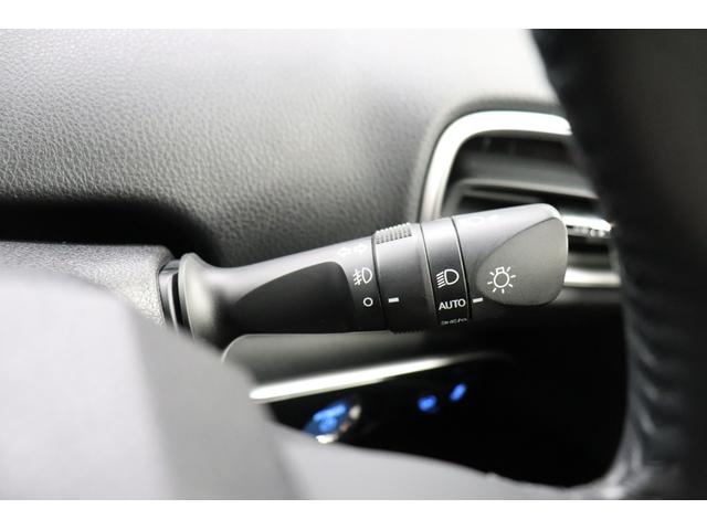プリウスＰＨＶ Ａ　バックモニター　ＥＴＣ　スマートキー　ＬＥＤライト　純正アルミ　パワーシート　ドラレコ　ＴＣナビ　フルセグＴＶ　衝突軽減システム　ＢＳＭ　ヘッドアップディスプレイ　ペダル踏み間違　横滑り防止　クルコン（32枚目）