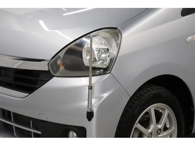 ミライース Ｘ　スマートセレクションＳＡ　横滑防止装置　ナビＴＶ　ＤＶＤ再生　バックカメラ　メモリーナビ　アイドリングＳ　電動格納ミラー　衝突安全ボディ　キーレス　盗難防止システム　ＡＢＳ　ＥＴＣ　エアコン　パワーステアリング　Ｗエアバッグ（17枚目）