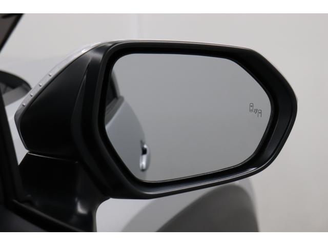 ヤリスクロス Ｚ　ＢＬＵＥＴＯＯＴＨ　バックモニタ　ワンオーナ　横滑り防止システム　追従式クルーズコントロール　電動格納ミラー　シートＨ　ＵＳＢ接続　オートマチックハイビーム　イモビ　カーテンエアバッグ　ＴＶ　エアコン（8枚目）