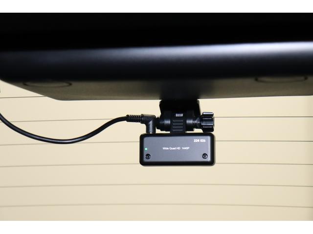 ヤリス Ｚ　サイドＳＲＳ　ＡＡＣ　追従クルコン　バックモニタ　ＡＨＢ　スマキー　横滑防止装置　地デジ　キーフリー　１オーナー　ＬＥＤランプ　オートライト　パワーウインドウ　助手席エアバック　シートヒーター　ＵＳＢ（12枚目）