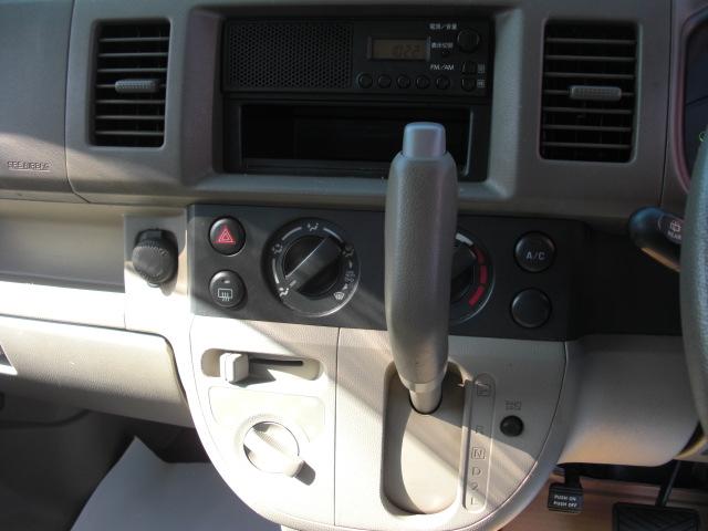 エブリイ PA ハイルーフ 両側スライドドア インパネオートマ 荷室ガラス保護棒 エンジンオイル・オイル・オイルフィルター・ワイパーゴム・バッテリー新品交換お渡し(19枚目)