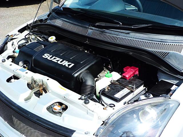スイフト スポーツ　５ＭＴ　メーカーセットオプション車　レカロシート２基　トラストマフラー　ケンウッドフルセグテレビナビゲーション　ＣＤ　ＤＶＤ　ブルートゥースオーディオ　ＥＴＣ　スマートキー　社外アルミ　禁煙車（22枚目）