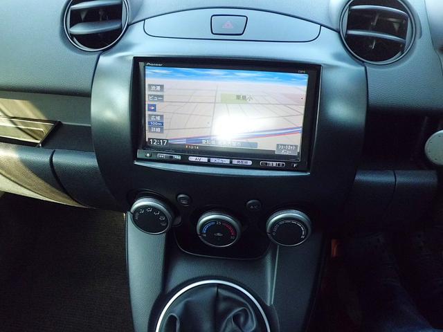 デミオ スポルト　５速マニュアルシフト　純正ワンセグ付きナビゲーション　ブルートゥースオーディオ対応　ＨＩＤヘッドランプ　キーレス　禁煙車（40枚目）