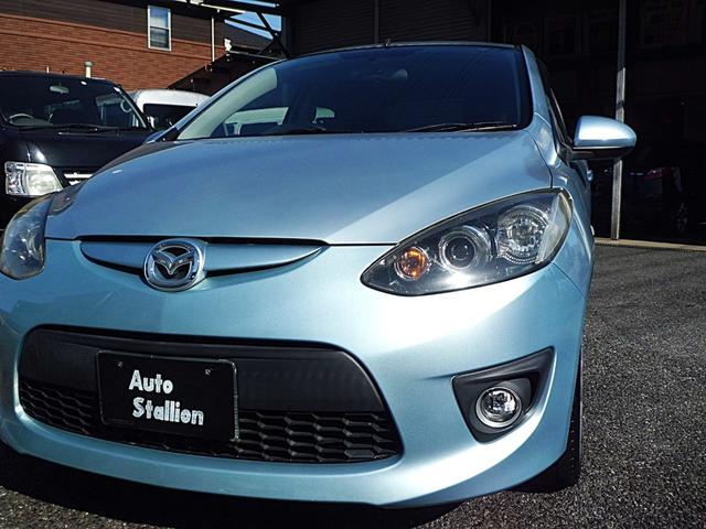 デミオ スポルト　５速マニュアルシフト　純正ワンセグ付きナビゲーション　ブルートゥースオーディオ対応　ＨＩＤヘッドランプ　キーレス　禁煙車（64枚目）