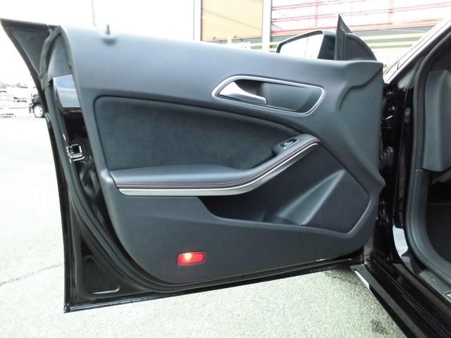 CLA180 AMGライン 禁煙車 スマートキーX2 ナビ バックカメラ キセノンヘッドライト ハーフレザーシート ETC AMG18アルミ 買取直販(14枚目)