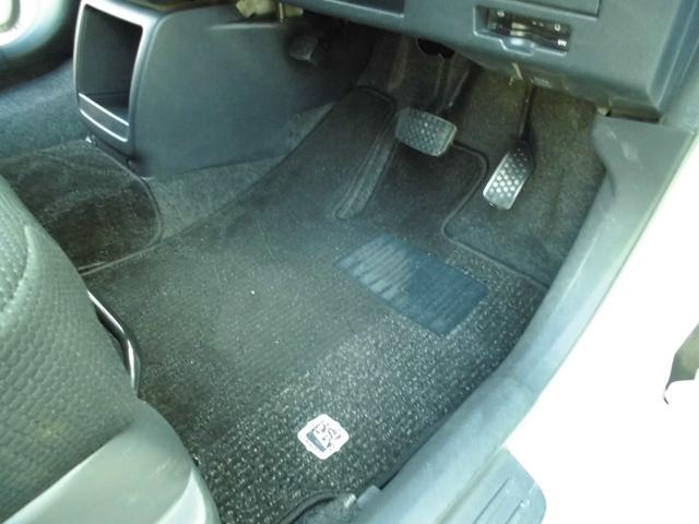 ｂＢ Ｚ　１オーナ　キーレス　ＥＴＣ　純正ナビ　バックカメラ　禁煙車　買取直販（8枚目）
