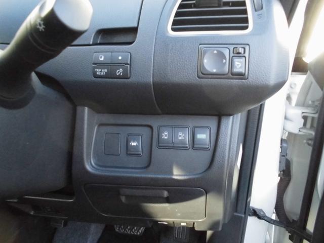 セレナ ハイウェイスター Vセレクション+セーフティ SHV(9枚目)