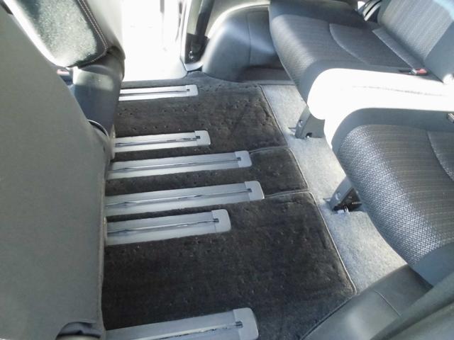 セレナ ハイウェイスター Vセレクション+セーフティ SHV(30枚目)