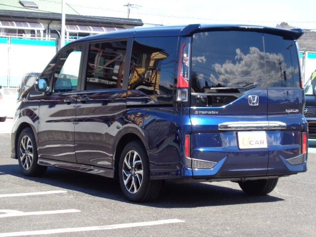 ステップワゴンスパーダ スパーダ　ホンダセンシング　社外ナビ　バックカメラ　フリップダウンモニター　両側電動スライドドア　クルーズコントロール　パドルシフト　ＥＴＣ　純正エンジンスターター　ＬＥＤヘッドライト　ステアリングリモコン　７人乗り（20枚目）