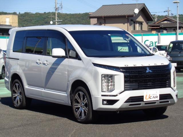デリカD:5 G パワーパッケージ 4WD アルパインナビ 全方位モニター ETC テールゲートスポイラー 当店下取り車 ワンオーナー シートヒーター ハンドルヒーター パワーバックドア 7人乗り(15枚目)