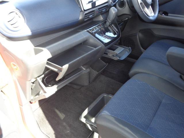 MITSUBISHI EK X T