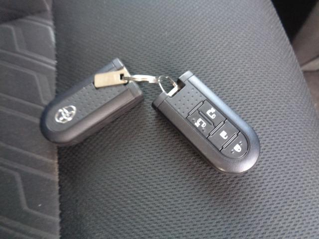 ルーミー カスタムＧ　ナビ　フリップダウンモニター　バックカメラ　ＥＴＣ　ＬＥＤヘッドライト　クルーズコントロール　ＥＴＣ　ステアリングリモコン　衝突被害軽減システム　衝突被害軽減システム　走行距離無制限１年保証付き（27枚目）