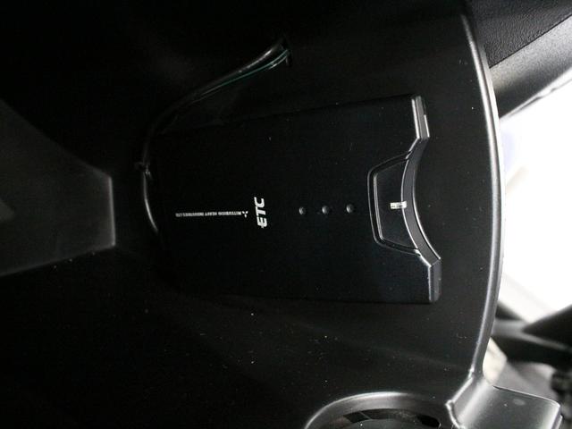フリード ＧＬパッケージ　ワンオーナー　禁煙車　電動スライドドア　エクリプスナビゲーション　ＣＤ　リアカメラ　ＥＴＣ　電動格納ドアミラー（8枚目）